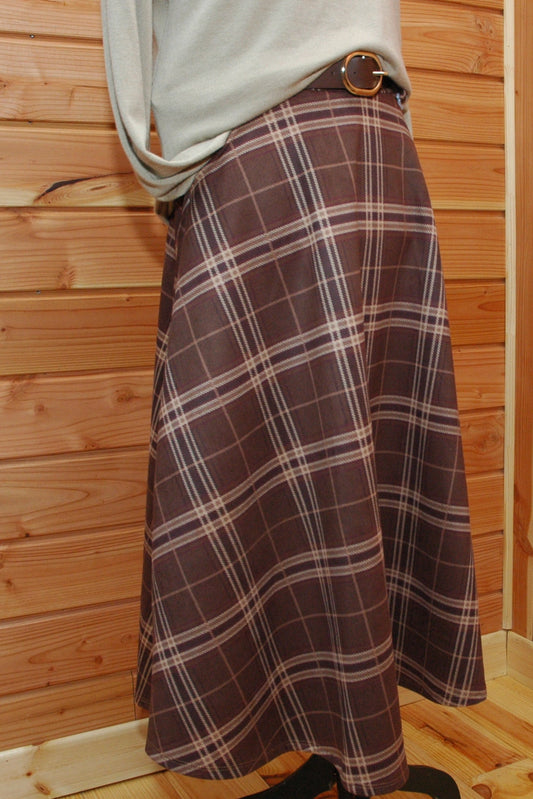 Jupe à carreaux marron